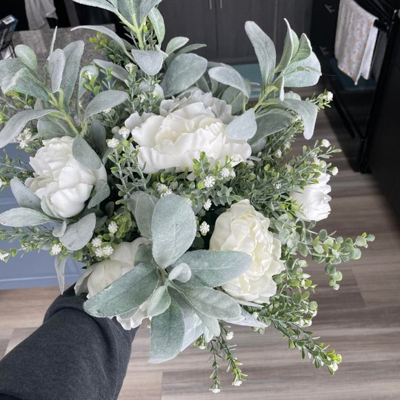 HANDMADE minimalist neutral bridal bouquet - Picture 8 of 8